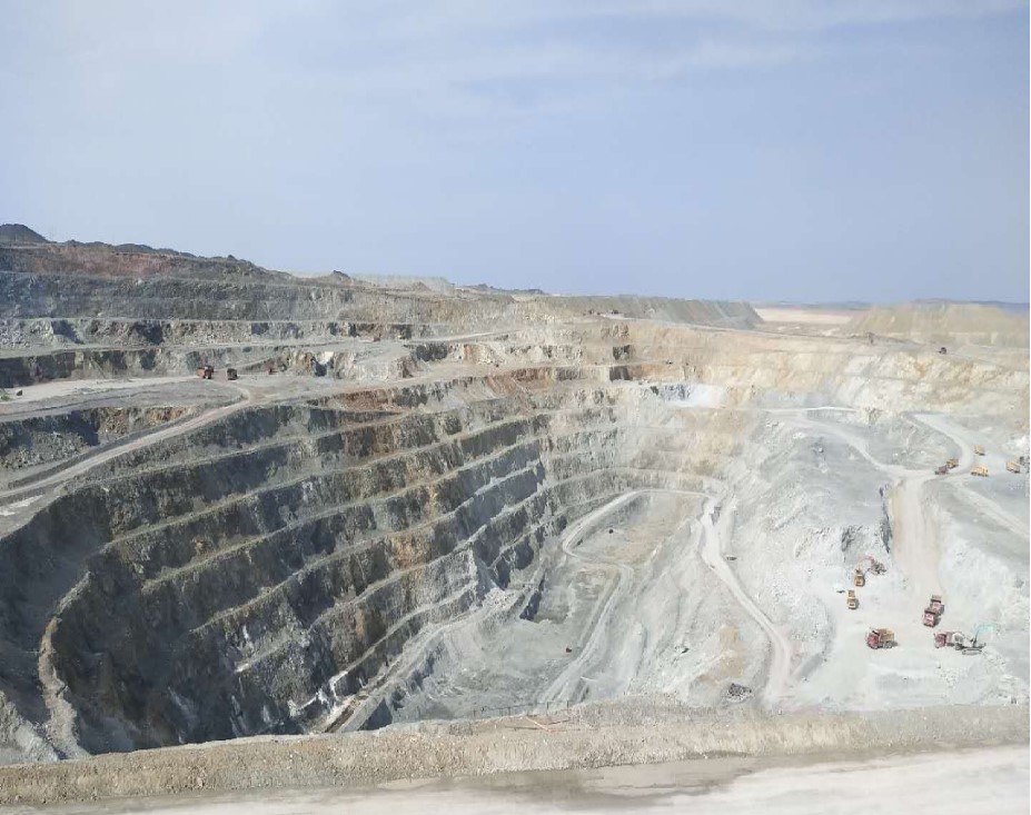 新疆发现特大铜矿